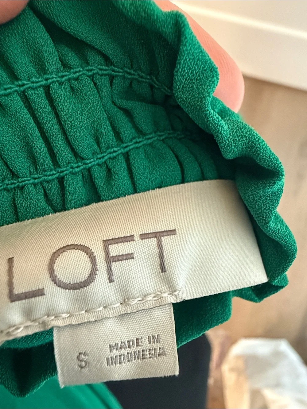 LOFT Emerald Green Puff Sleeve Blouse
